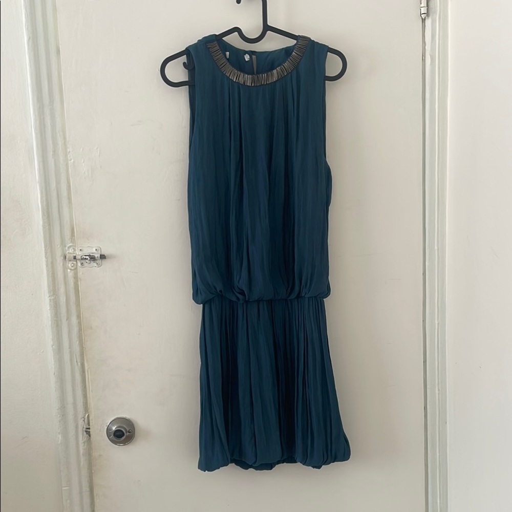 Elegant Teal Sleeveless Dress